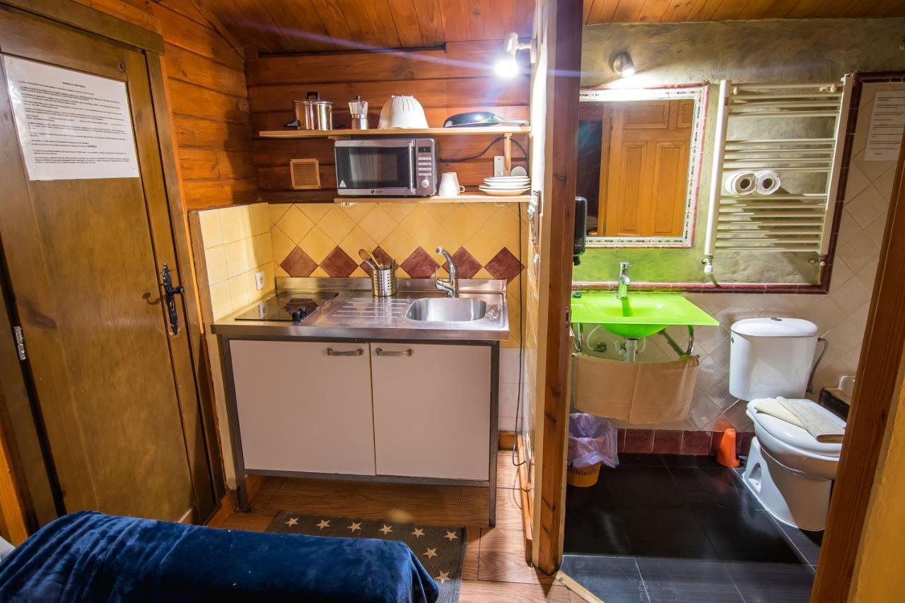 Fuente Del Lobo Glamping & Bungalows - Adults Only Пинос-Хениль Экстерьер фото