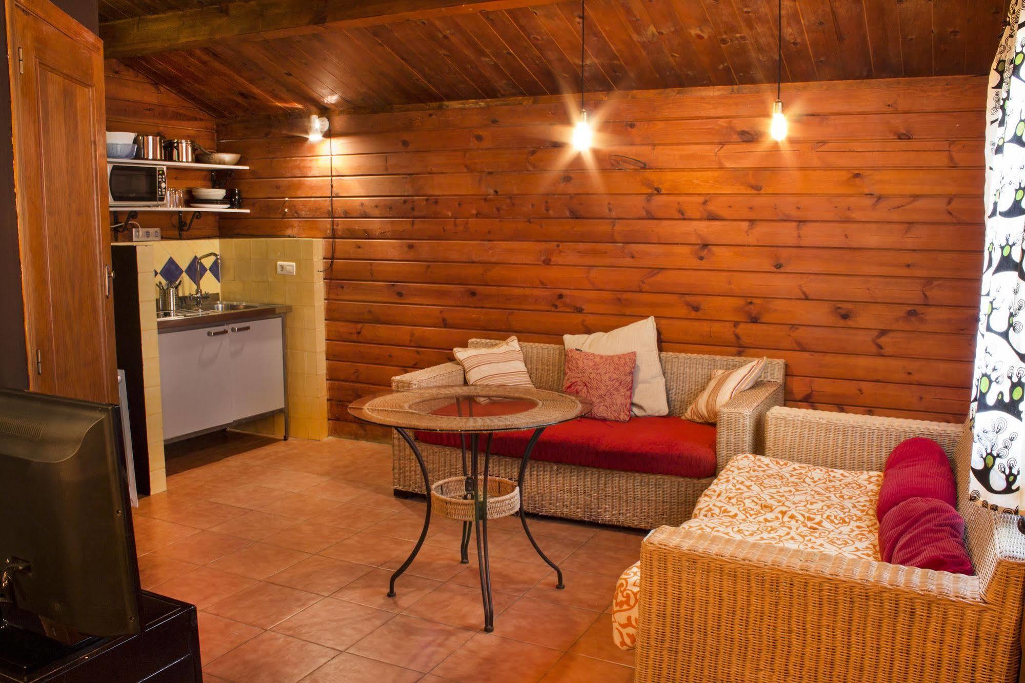 Fuente Del Lobo Glamping & Bungalows - Adults Only Пинос-Хениль Экстерьер фото